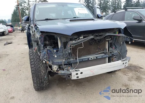 2016 Toyota 4Runner Sr5 Prem/Ltdl/Trail/Trd из США, поврежденный, VIN JTEBU5JR1G5375654